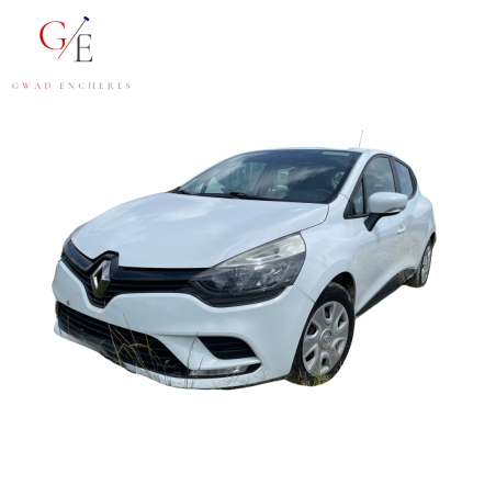 02 - RENAULT CLIO - 145